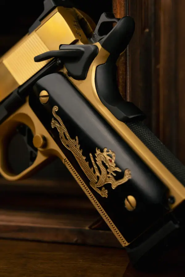 Faceoff 1911 Dragon Grips